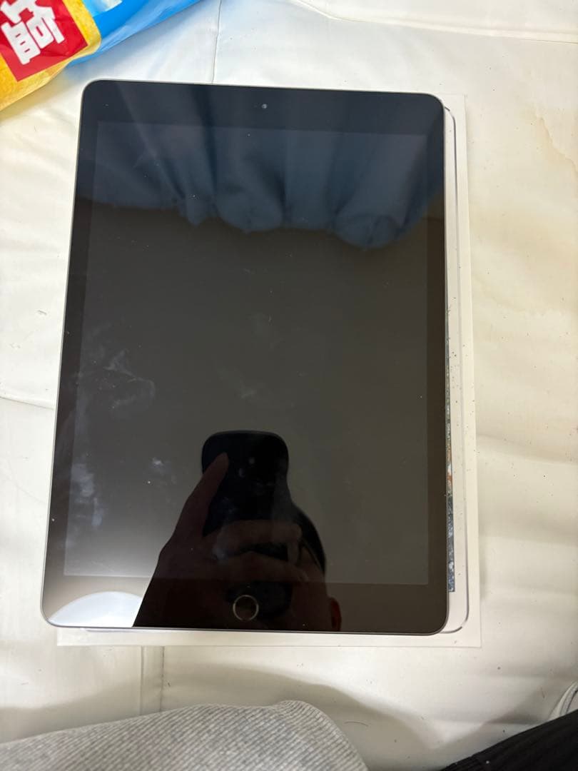 Apple Ipad 第8世代 32GB バテッリー容量94%