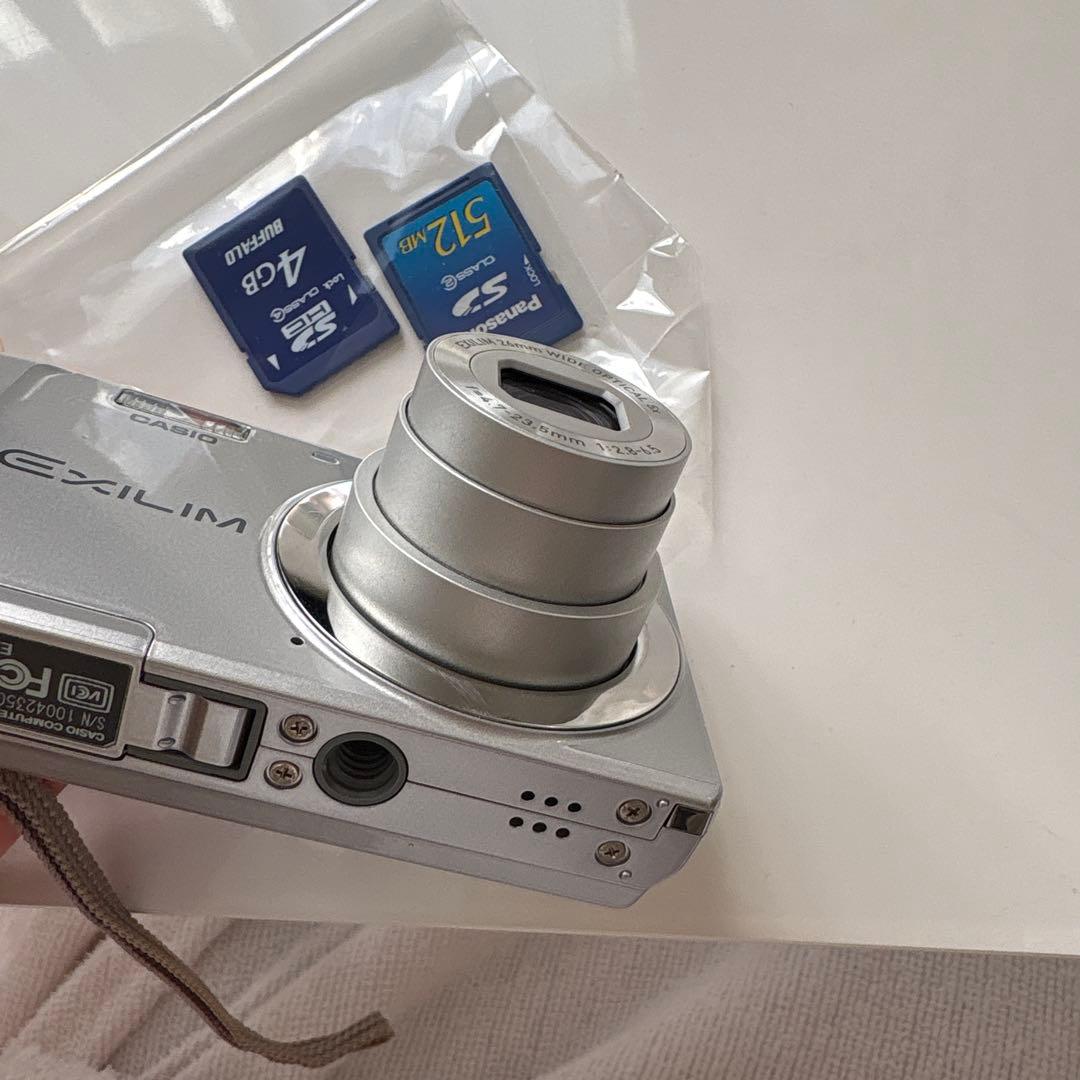 CASIO EXILIM EX-ZS5 シルバー コンパクトデジタルカメラ