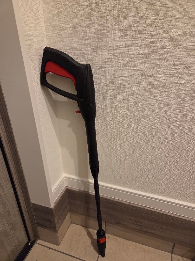 【美品】 BOSCH Universal Aquatak UA125 高圧洗浄機