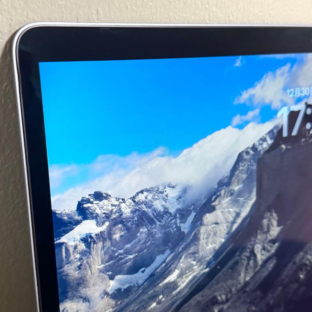 MacBook Pro 13インチ 2020 / 16GB / 256GB