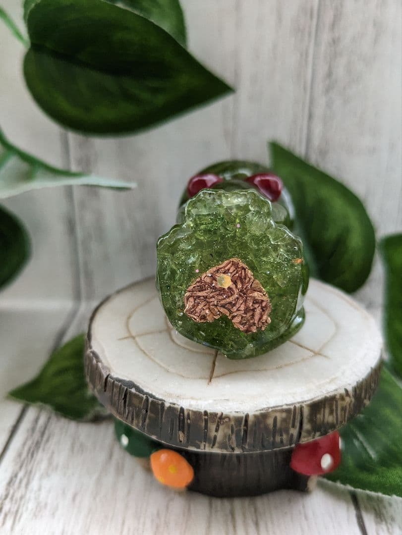 【つる927】ミニサイズ！ペリドットの蝶ネクタイねこちゃん形オルゴ☆他３点