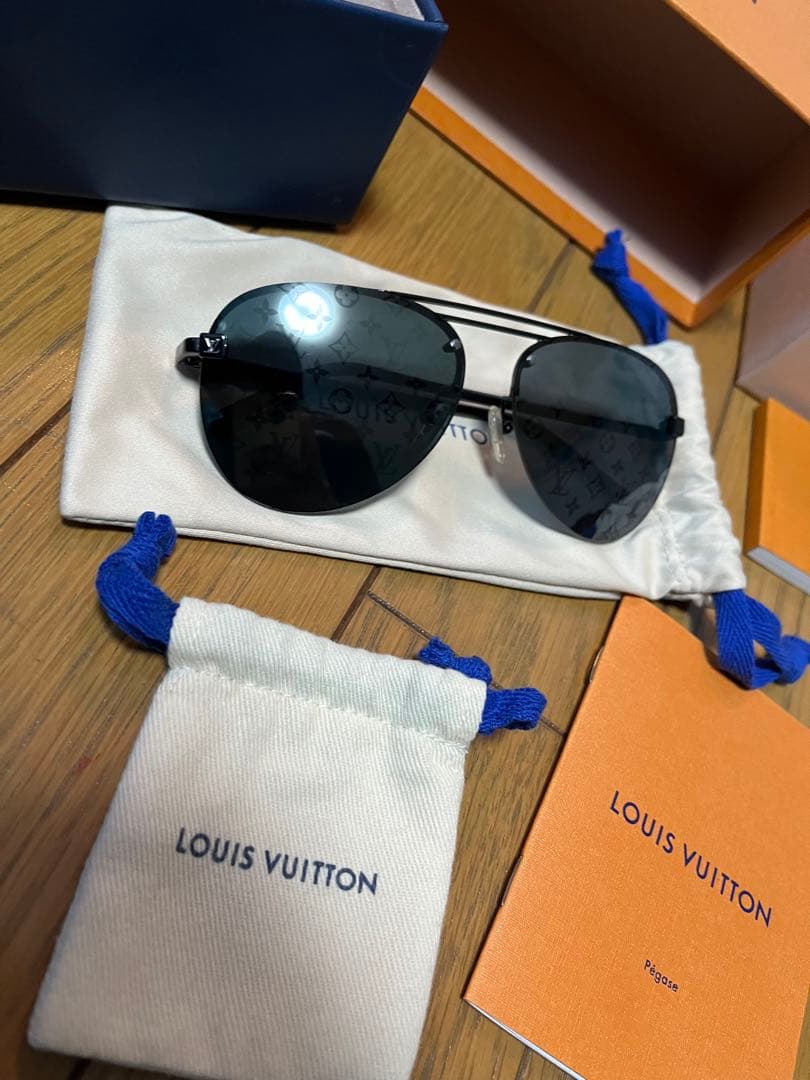 毎日値下げ　ルイヴィトン　サングラス