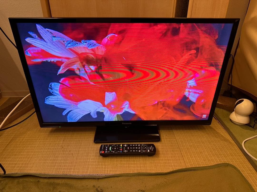 Panasonic　パナソニック 32型 テレビ TH-32G300 2020年