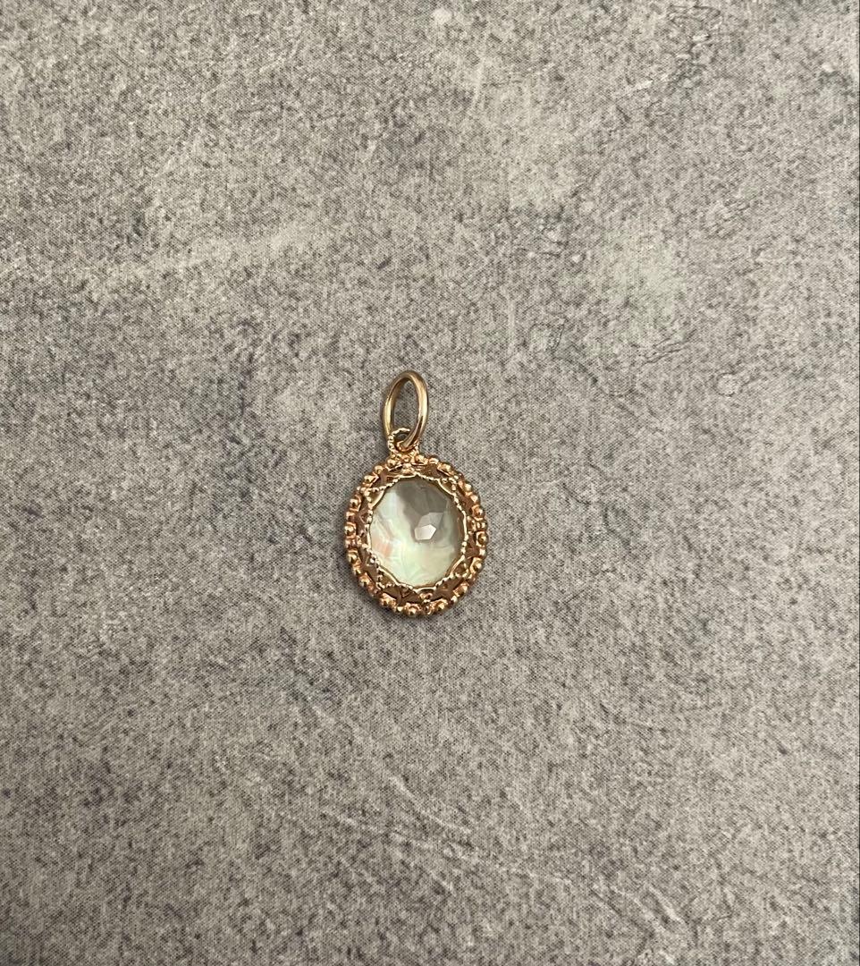 アガット リバーシブルチャーム K10