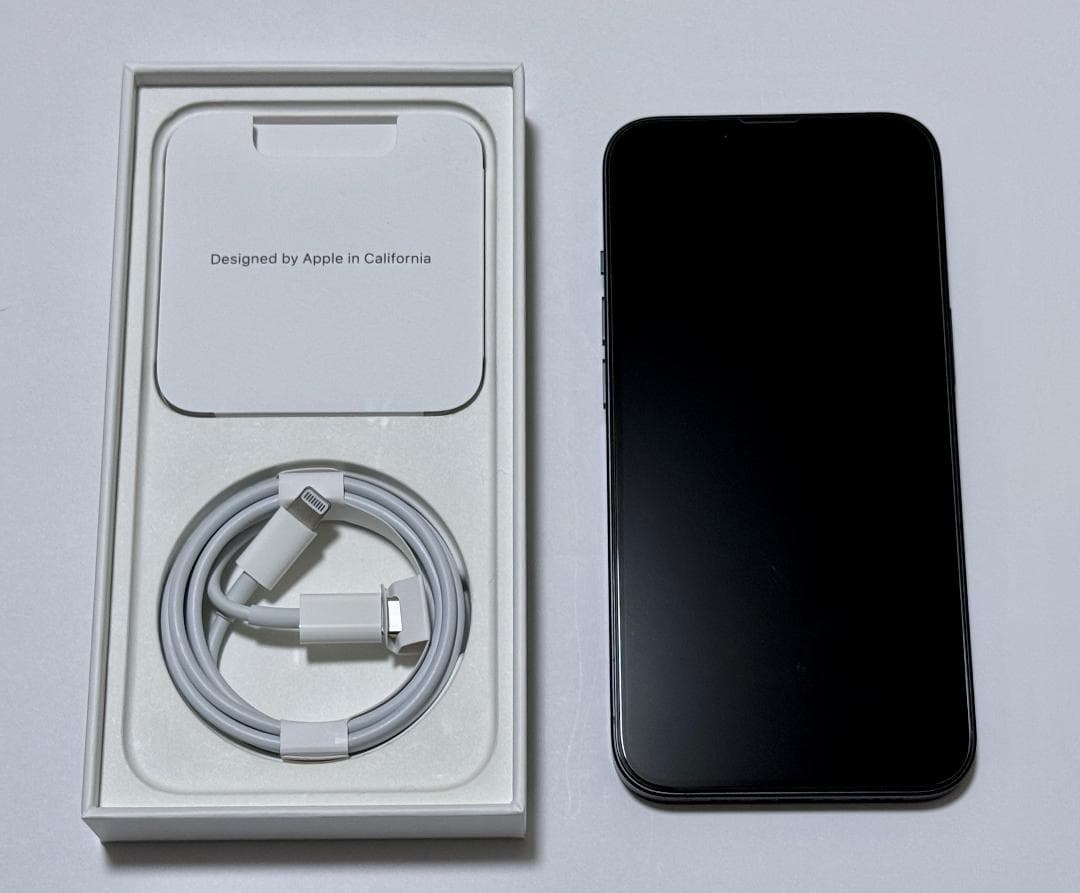 iPhone 13 256GB ミッドナイト アップルストア品