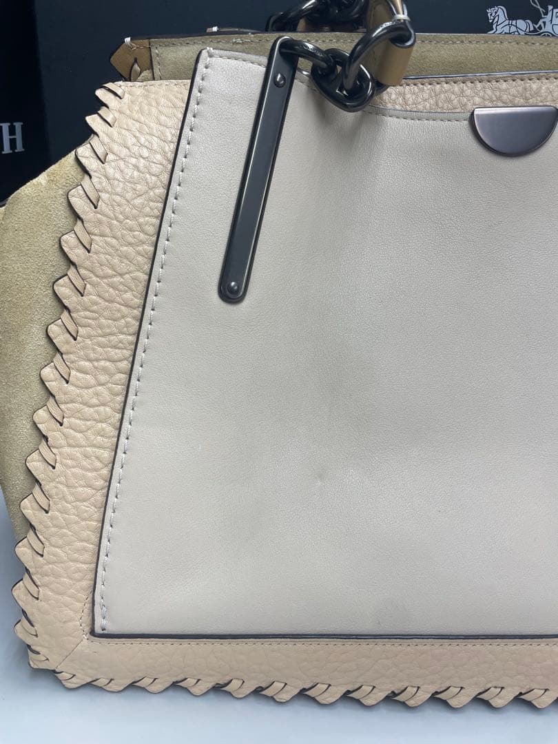 COACH ベージュ ステッチデザイン ハンドバッグ