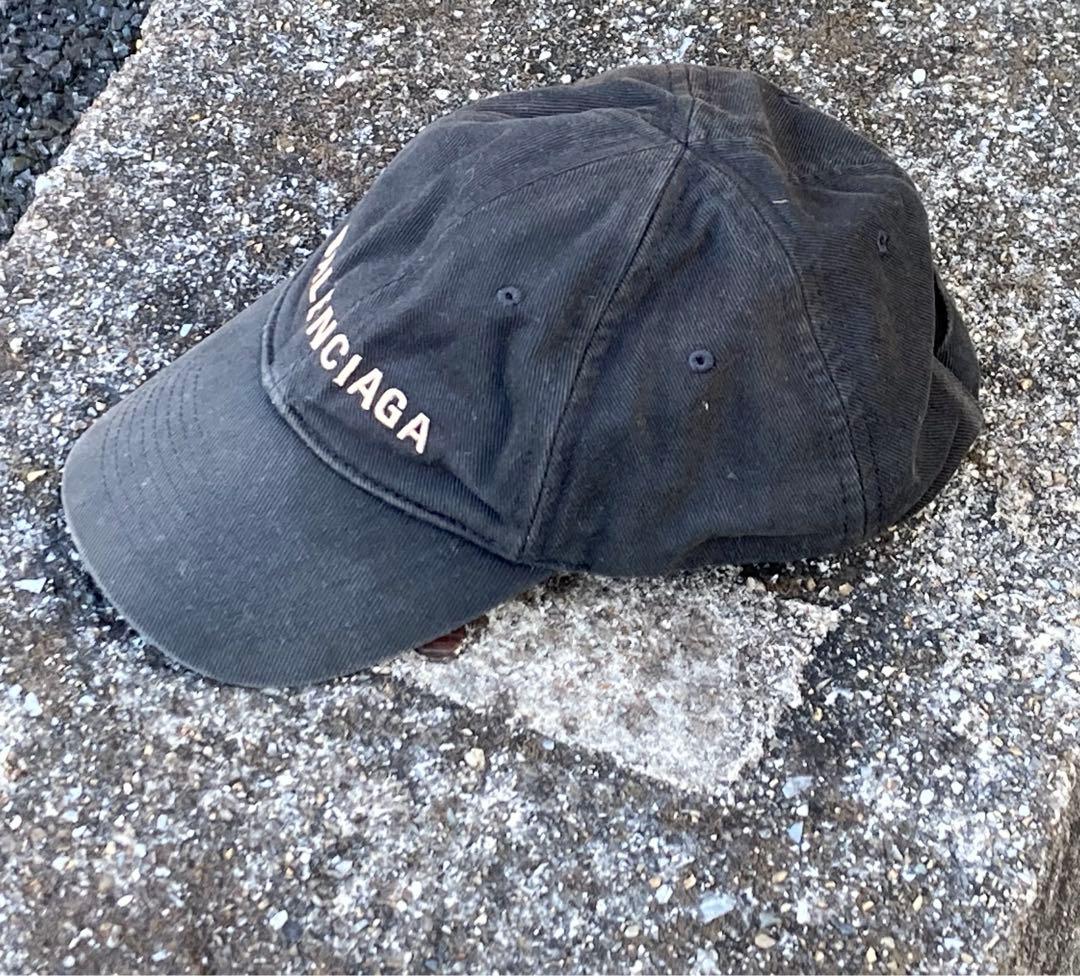 着払い汚れありバレンシアガ　L