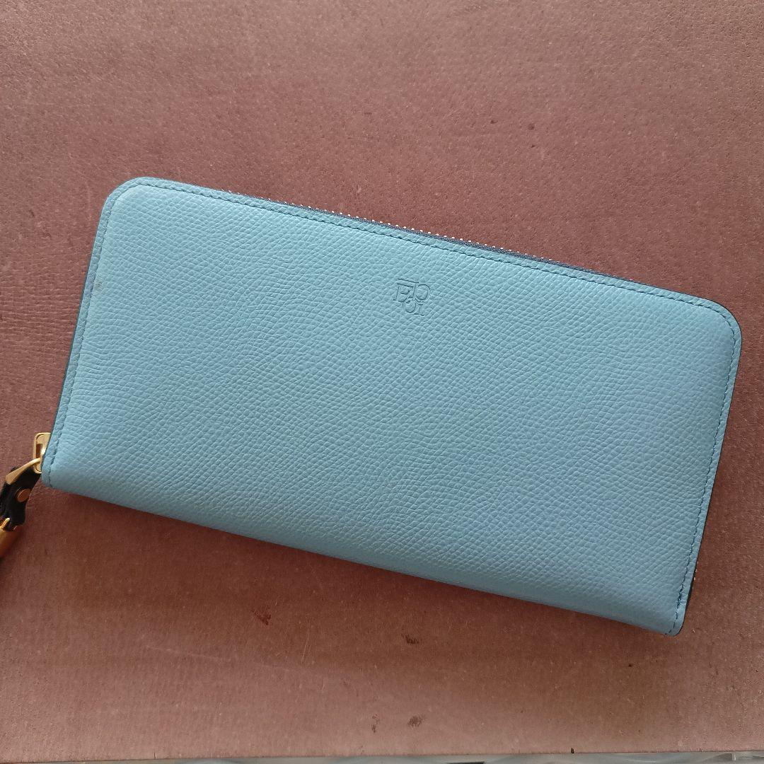 【未使用訳あり】Epoi シキ ラウンドファスナー長財布 うすはな