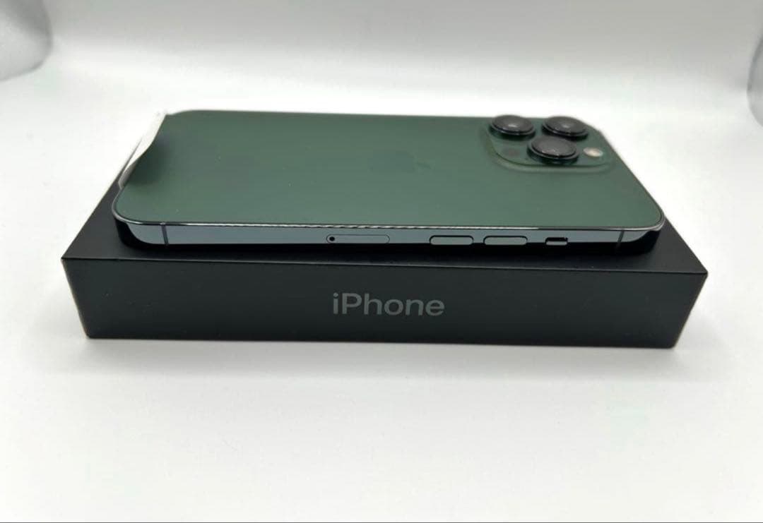 Apple iPhone 13 Pro アルパイルグリー256gb