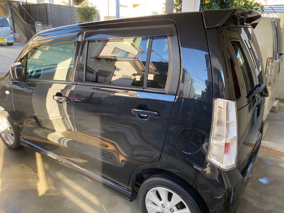 ワゴンRスティングレー黒平成23年式 車検令和8年9月4日まで3日間限定掲載