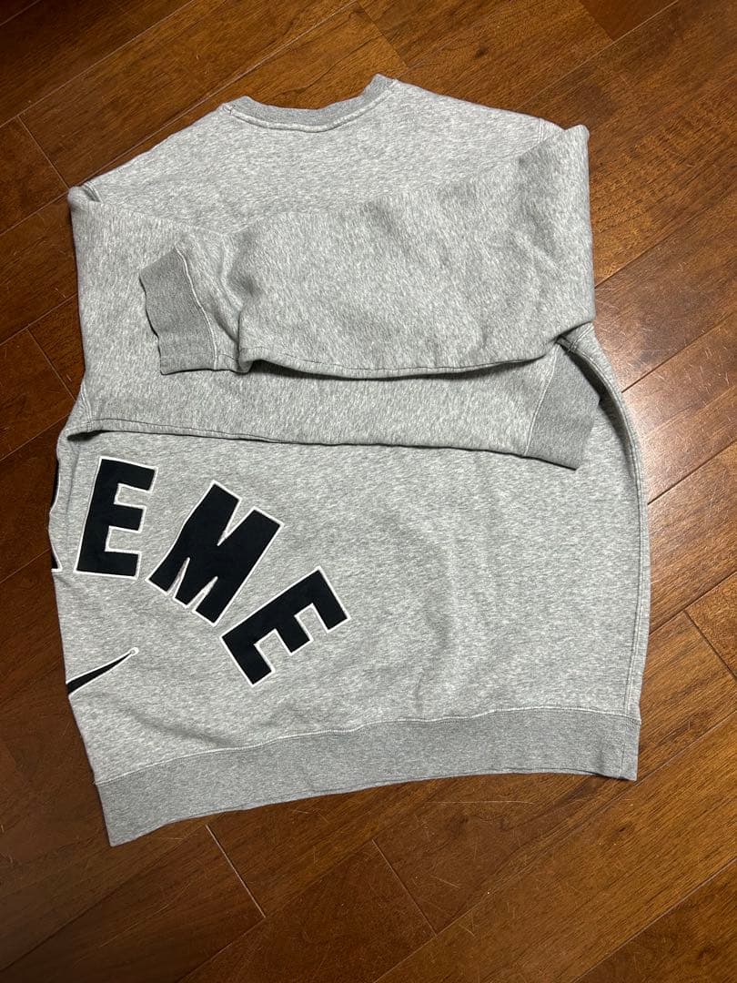 シュプリーム　ナイキ　アーククルーネック　ヘザーグレー