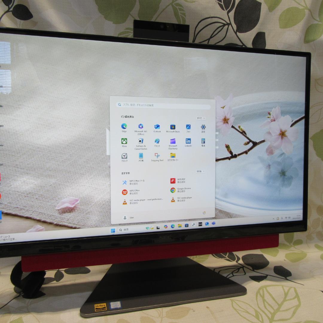 美品Win11公式対応8世代Corei7/メ16G/SSD512G/無線/カメラ