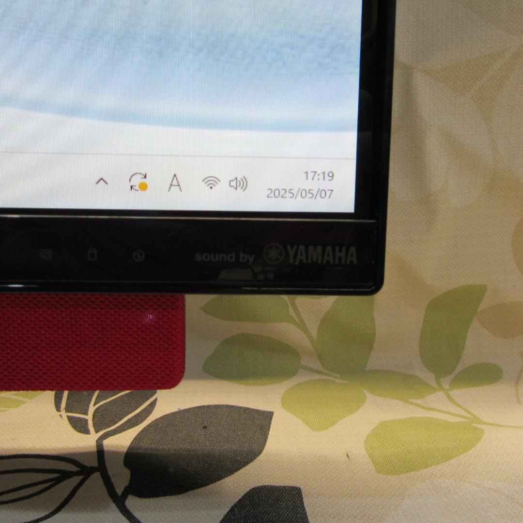 美品Win11公式対応8世代Corei7/メ16G/SSD512G/無線/カメラ