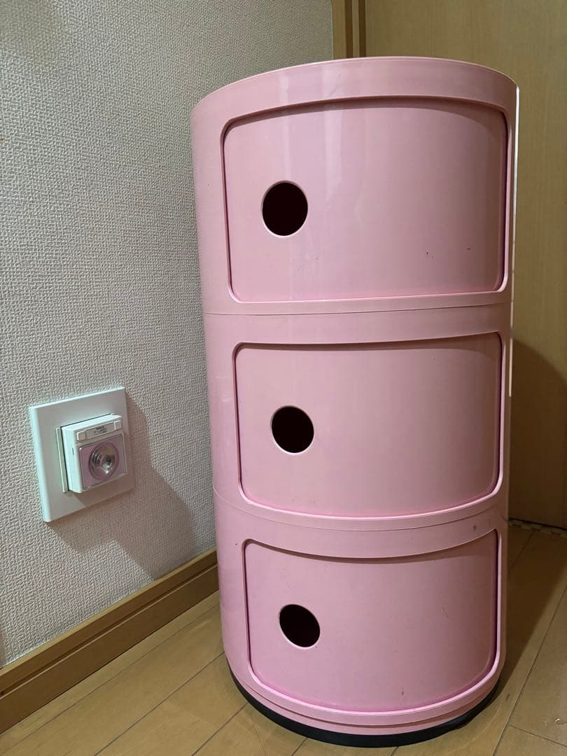hikaru値下げKartellコンポニビリ ビオのピンク色