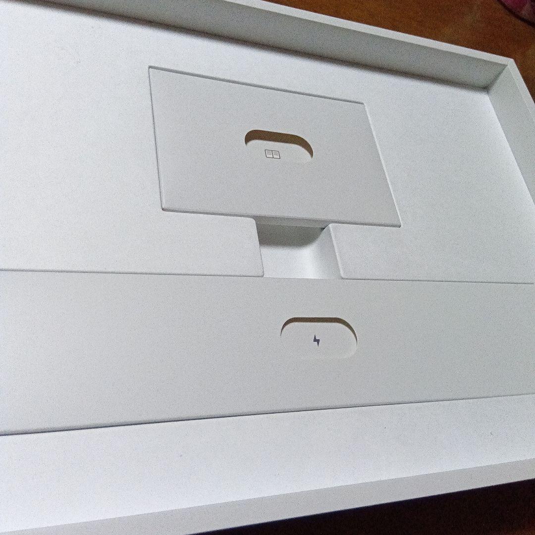 Microsoft　Surface Laptop Studio