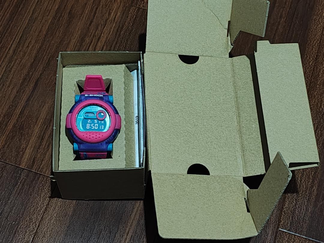 【新品未使用】CASIO G-SHOCK Gショック G-B001RG-4JR