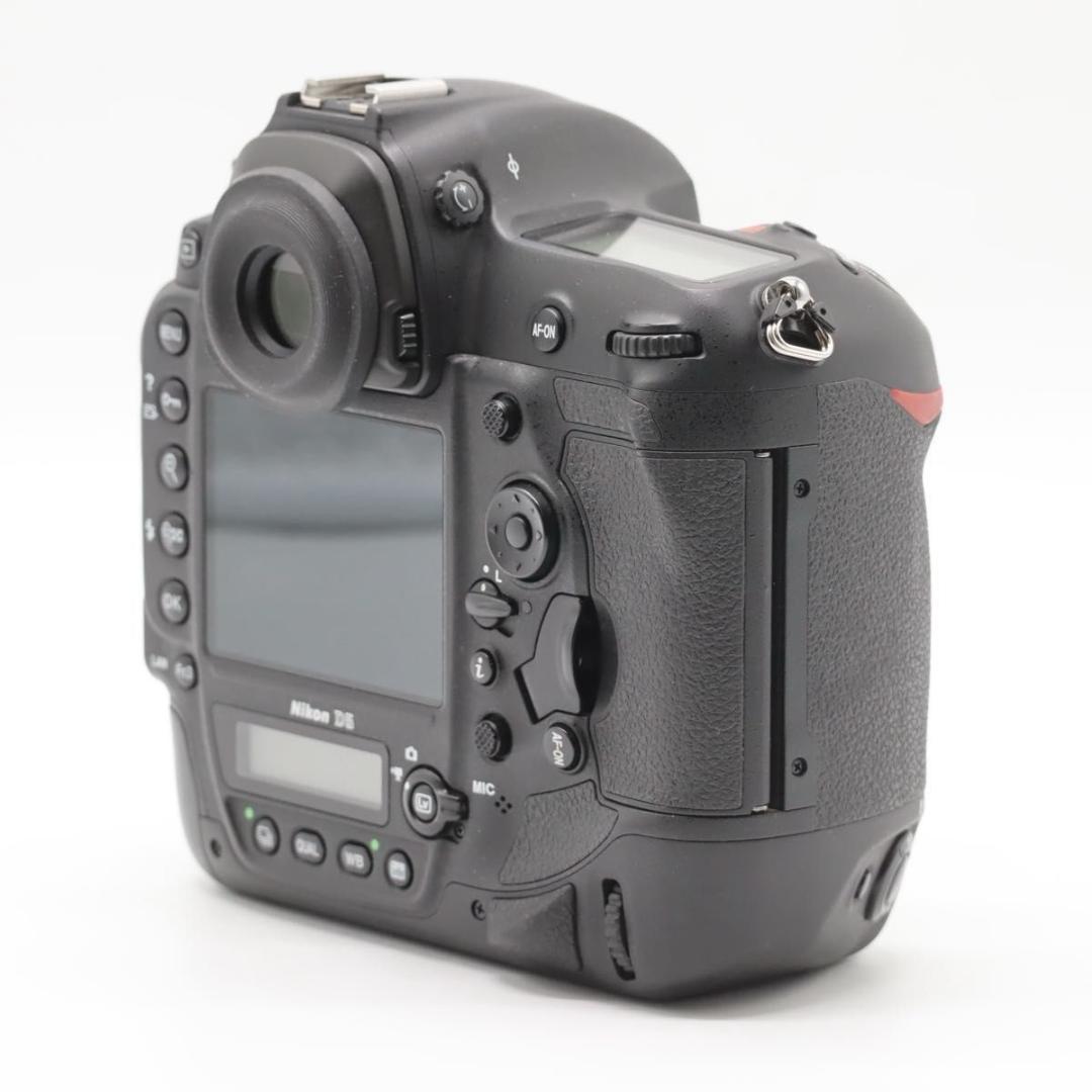 【元箱付き・ショット数8,863】Nikon D5 (CF-Type)
