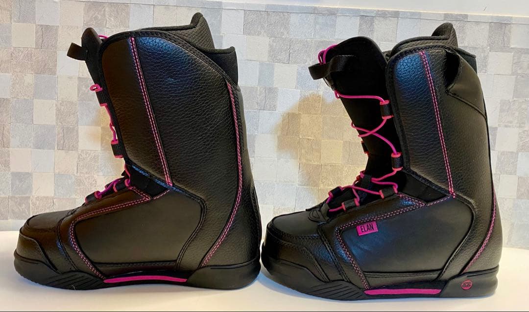 【値下げ】【美品】スノーボードブーツ 女性用　24cm