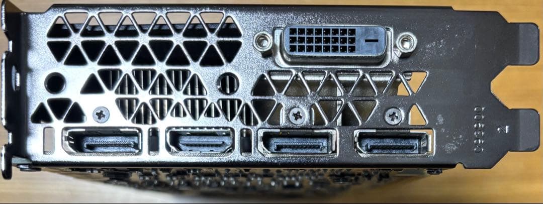 グラフィックボード・グラボ・ビデオカード ZOTAC GeForce GTX 1070 Ti