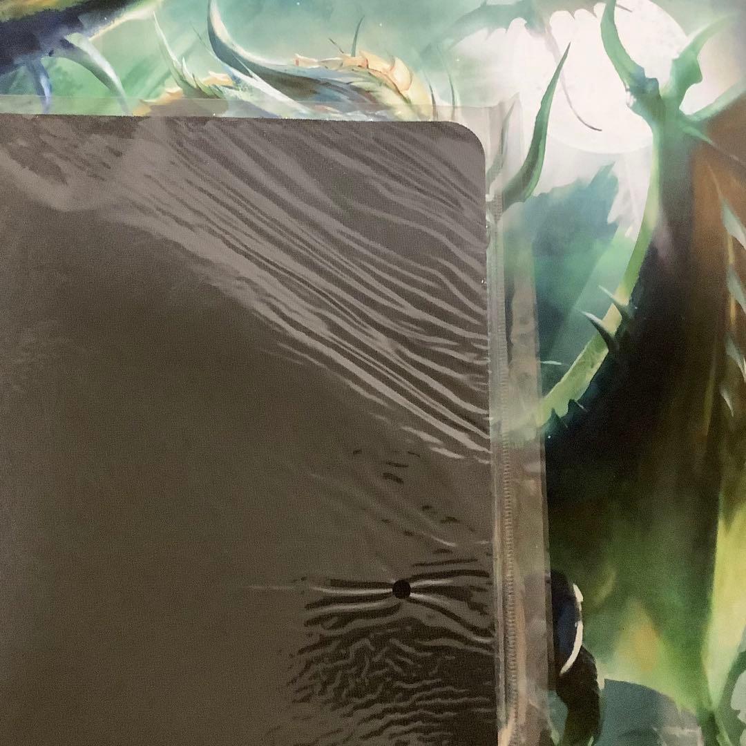 シャドウバースエボルヴ　不思議の探求者アリス　プレイマット　未開封