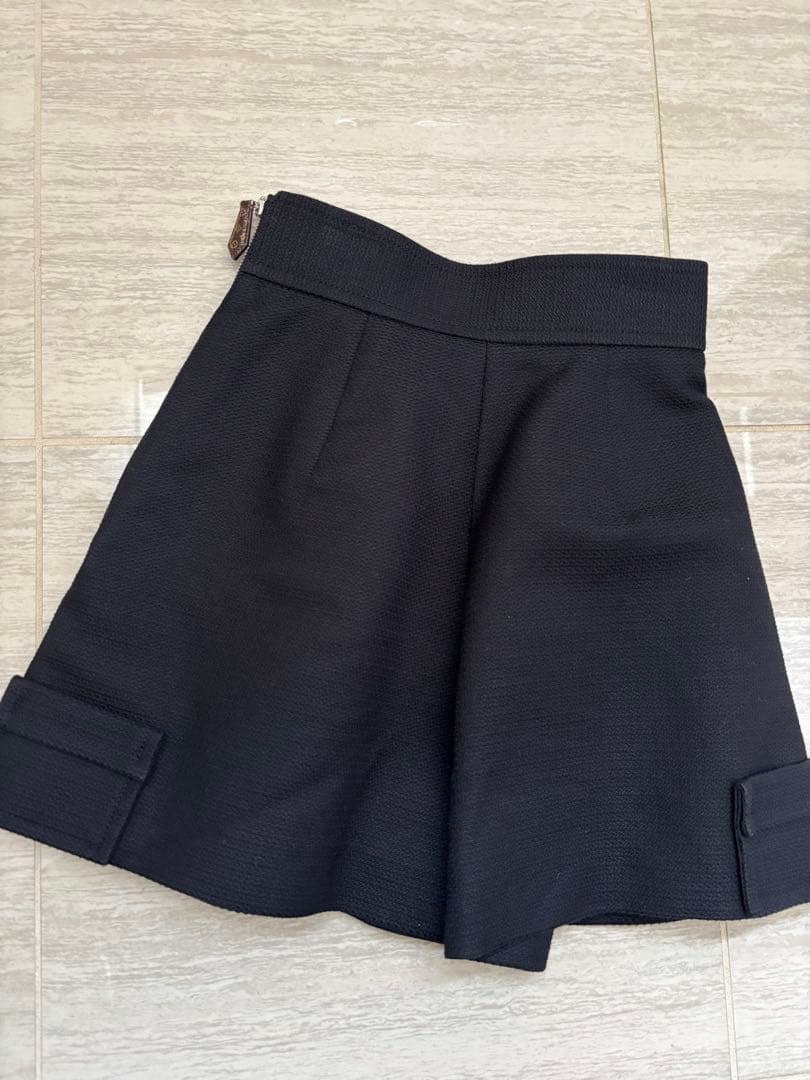 Jun　　　　　　ルイヴィトン フラップポケット ミニショーツ