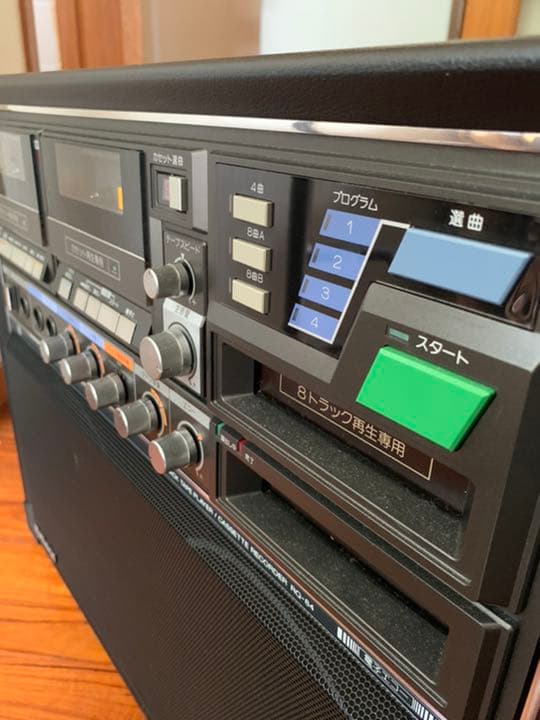 8トラックテーププレーヤ/カセットレコーダ