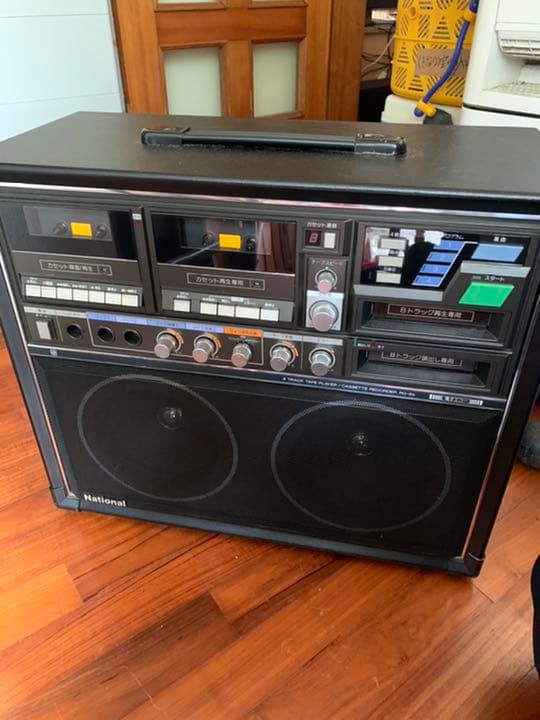 8トラックテーププレーヤ/カセットレコーダ