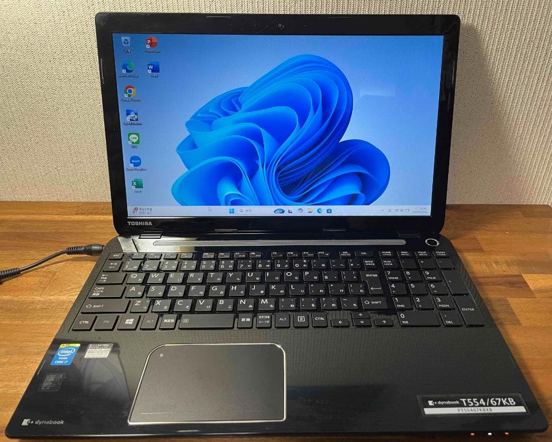 Win11 dynabook Core i7 メモリ8GB 新品SSD256GB