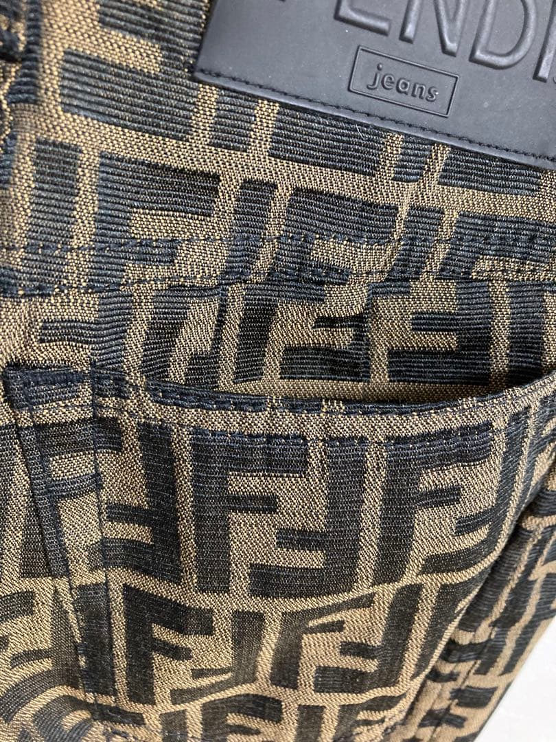 【新品】フェンディFENDIパンツ ヴィンテージ正規店購入　ズッカ柄