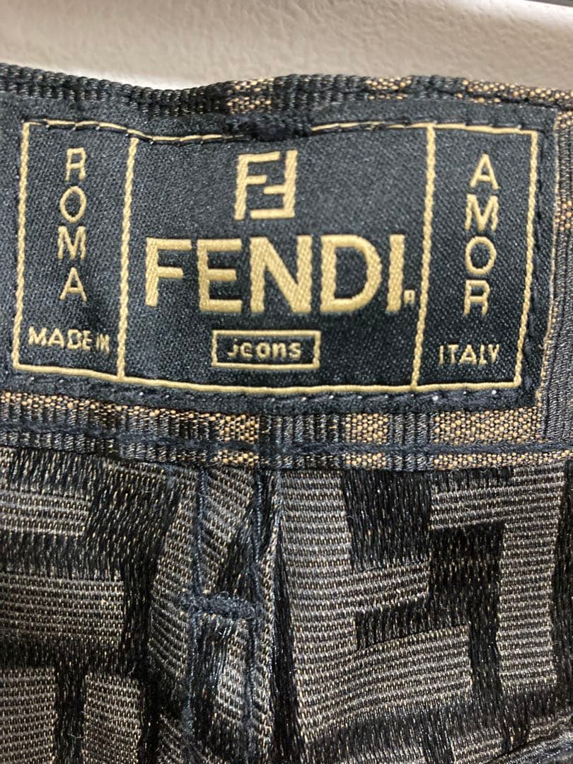 【新品】フェンディFENDIパンツ ヴィンテージ正規店購入　ズッカ柄