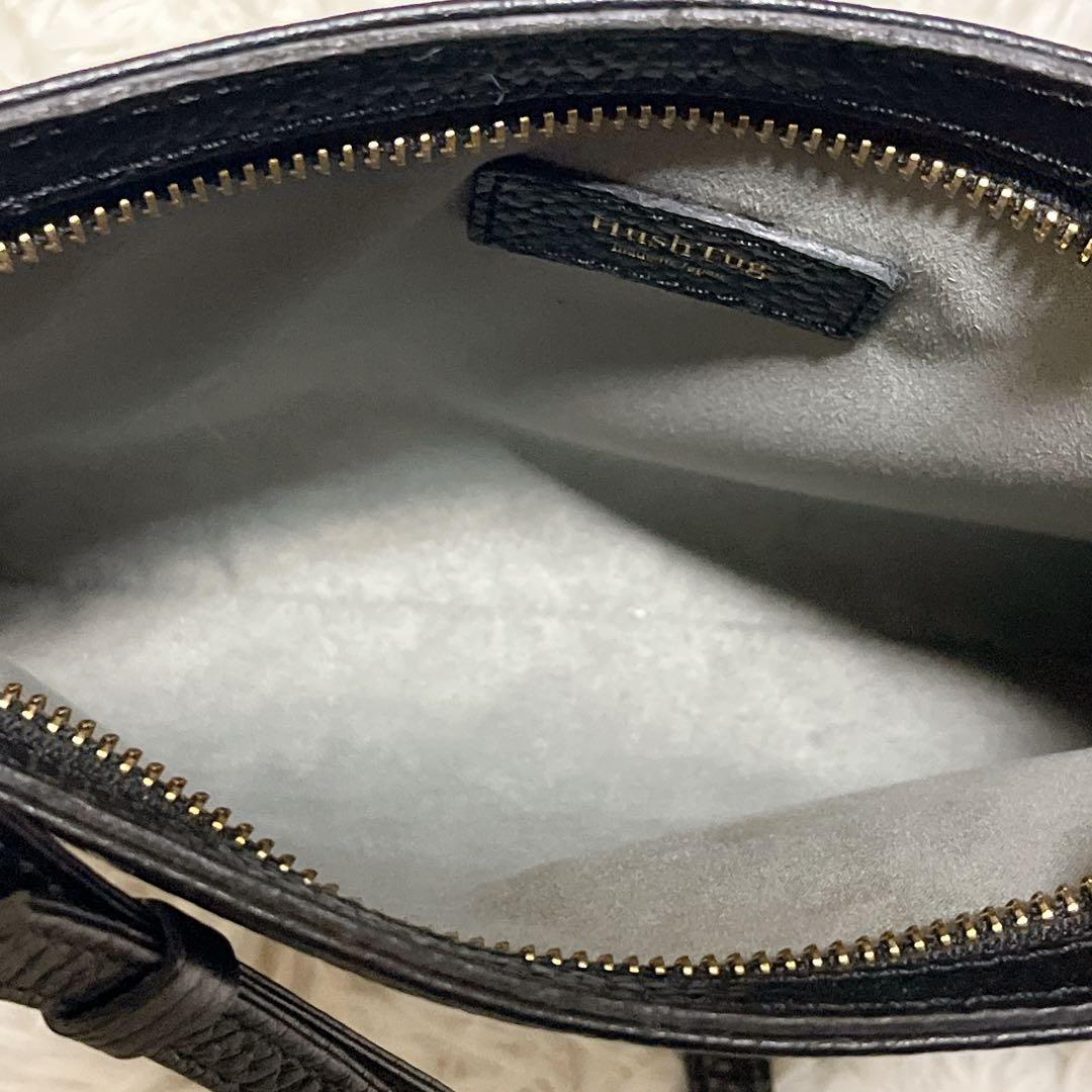 美品　HushTug サコッシュ ショルダーバッグ 本革　ブラック