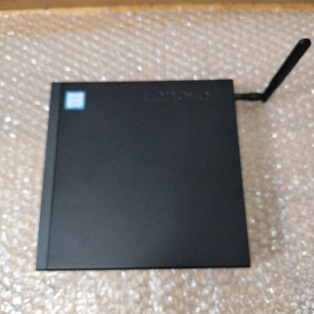 Lenovo ThinkCentre M720q Tiny デスクトップ