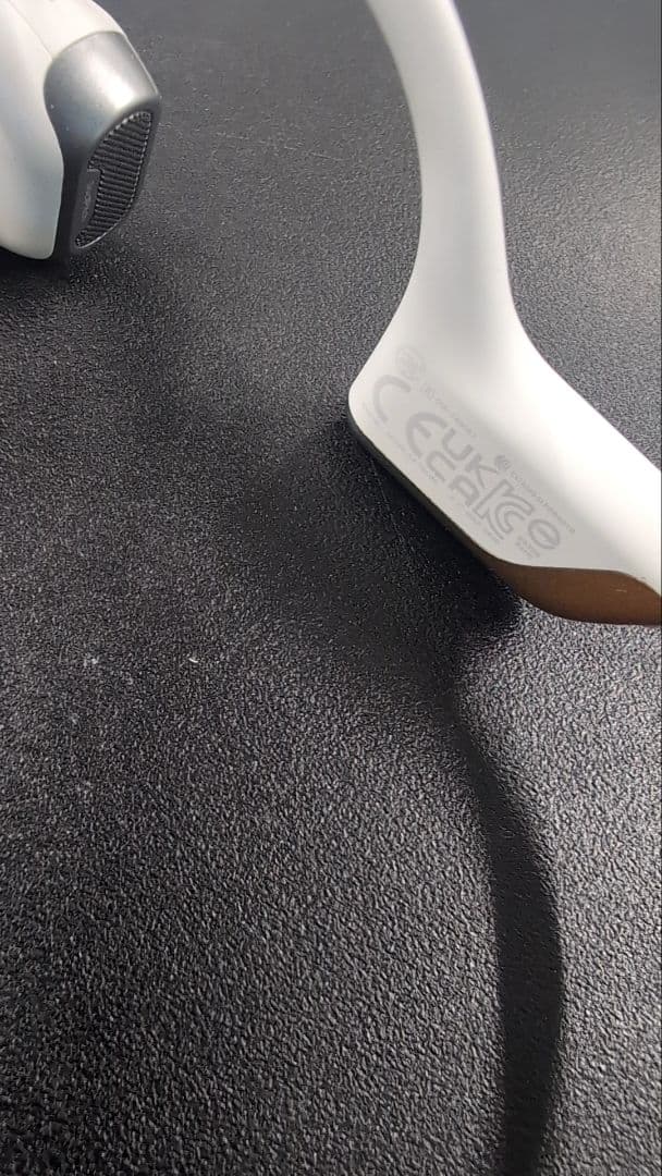 元旦金額！SHOKZ OPENRUN PRO 2 骨伝導イヤホン 中古