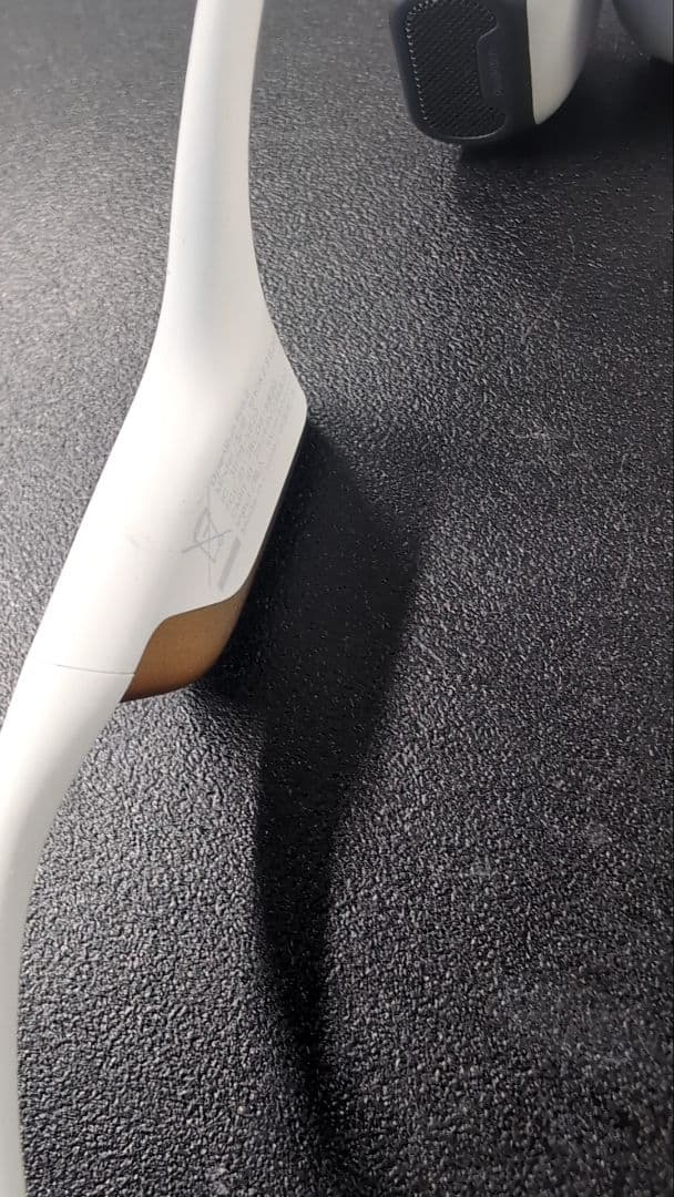 元旦金額！SHOKZ OPENRUN PRO 2 骨伝導イヤホン 中古