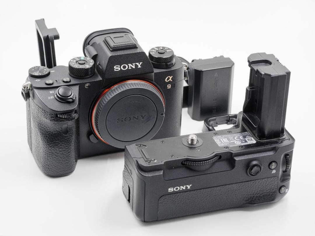 SONY α9 ミラーレスカメラ 本体 おまけいろいろ