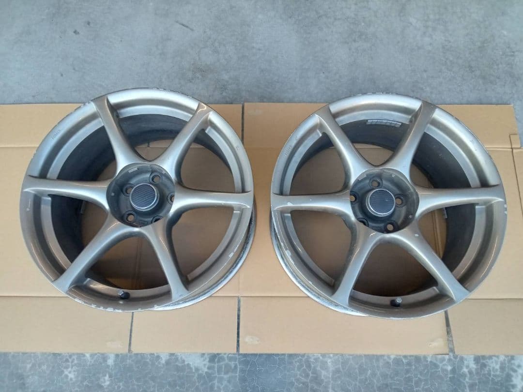 NISSAN　R34GT-R　純正ホイール　２本　(中古)