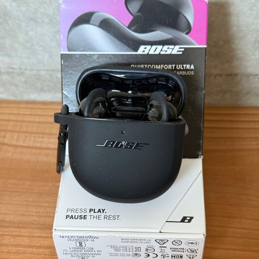 ・BOSE QuietComfort Ultra Earbuds （ケース付き）