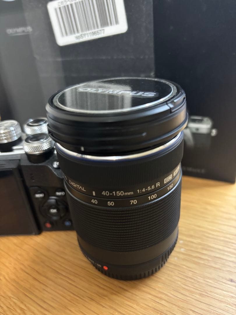 OLYMPUS OM-D E-M10 MarkII 【S数1116回】