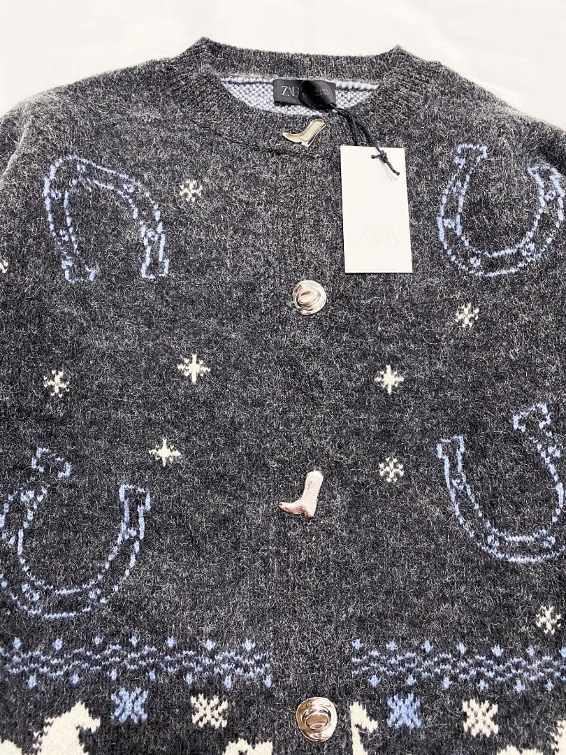 新品 ZARA ジャカードニットボタンカーディガン M