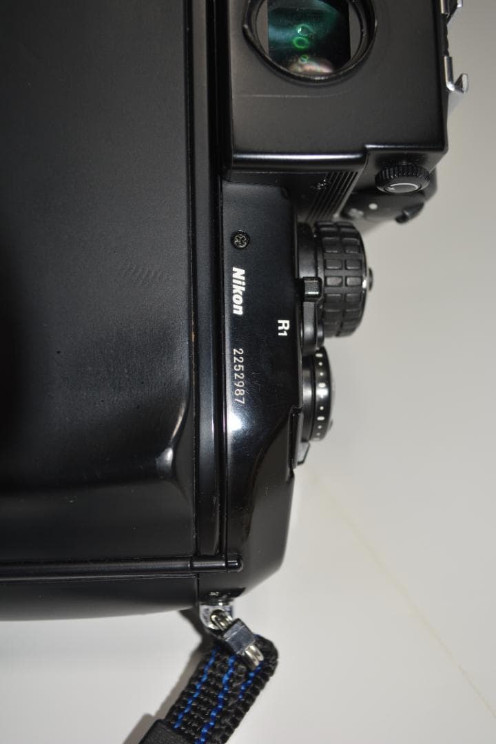 フィルムカメラ nikon F4s