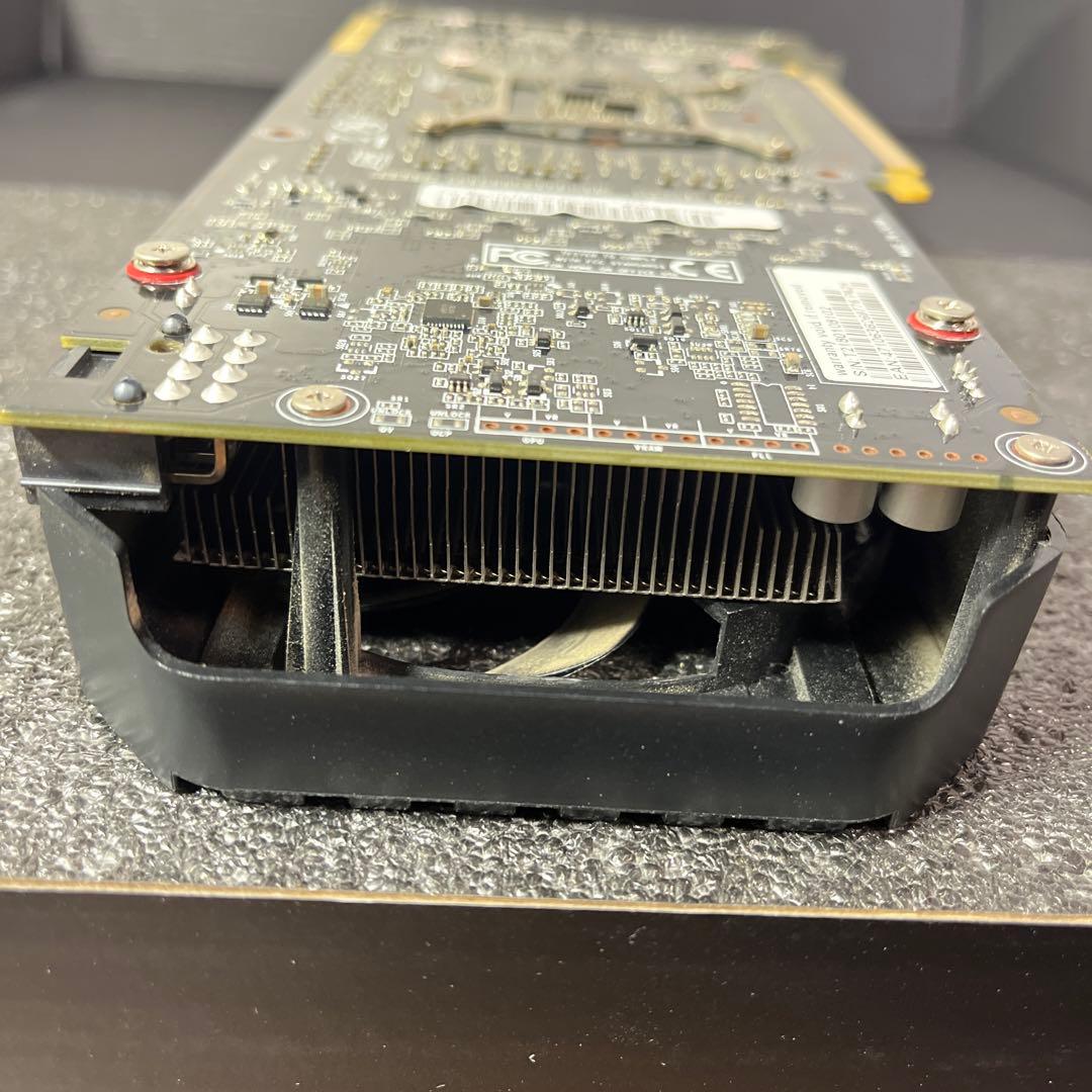 PALIT GEFORCE GTX 1070 Ti 8GB箱あり