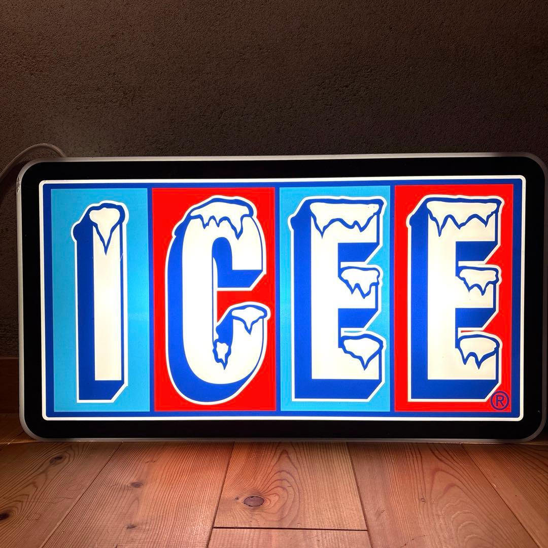 ICEE　アイシー　ライトアップ看板　ストアディスプレイ　ネオンサイン　アメトイ