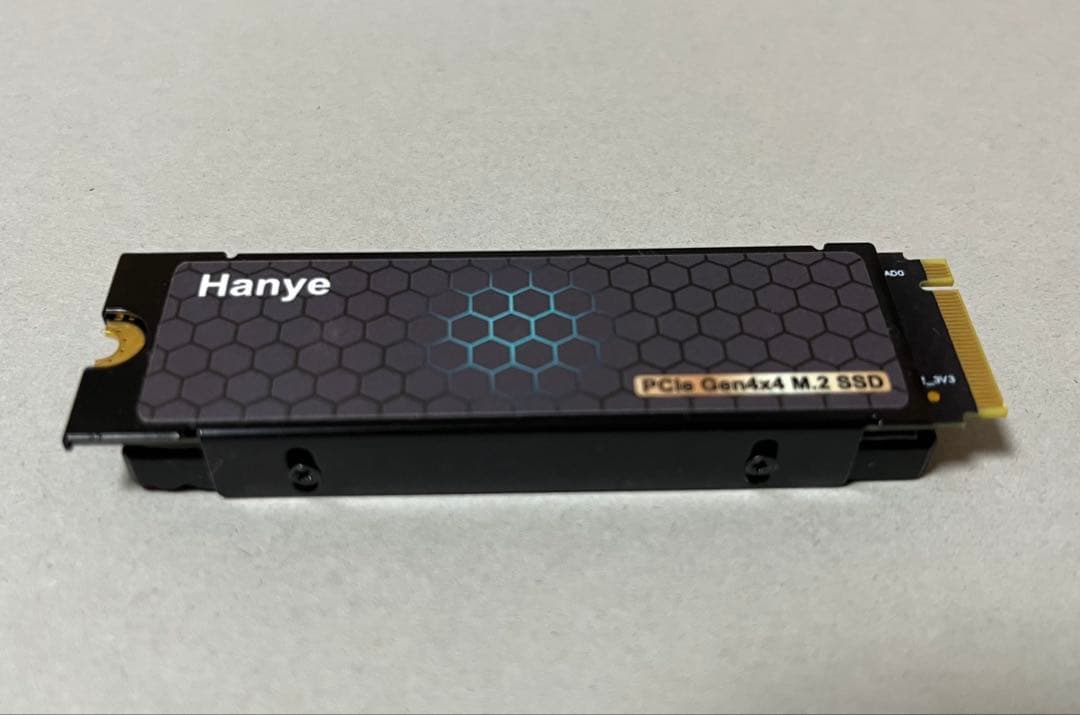 Hanye SSD 2TB ヒートシンク搭載 PS5で動作確認済み