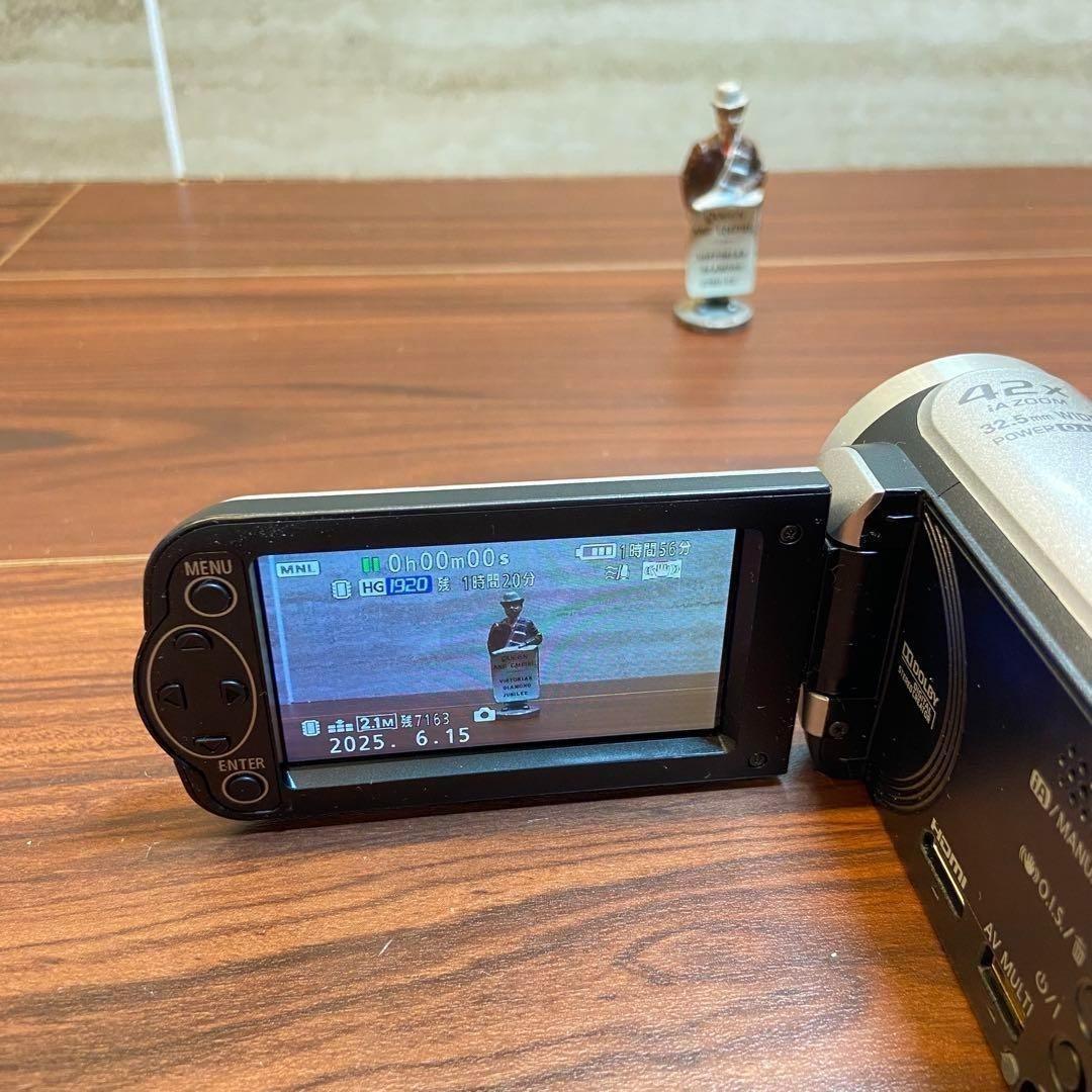Panasonic HC-V100M ビデオカメラ ほぼ新品 3397