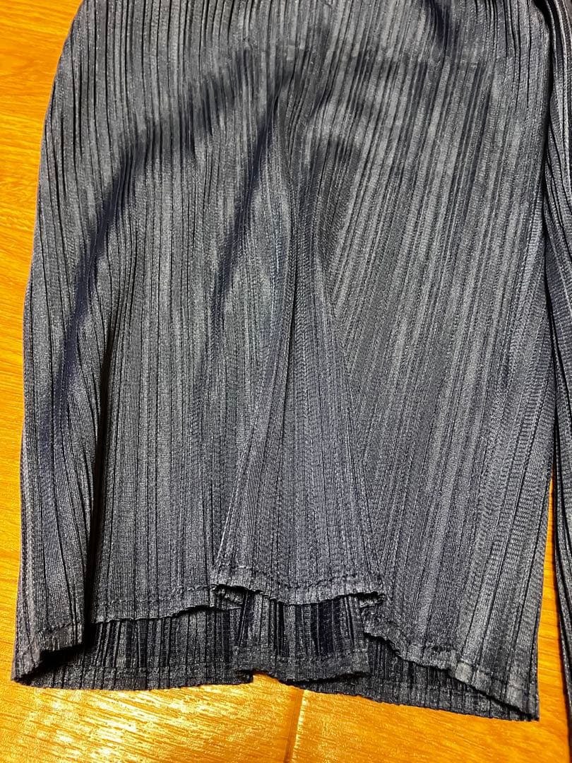 PLATS PLEASEプリーツパンツ紺イッセイミヤケネイビー