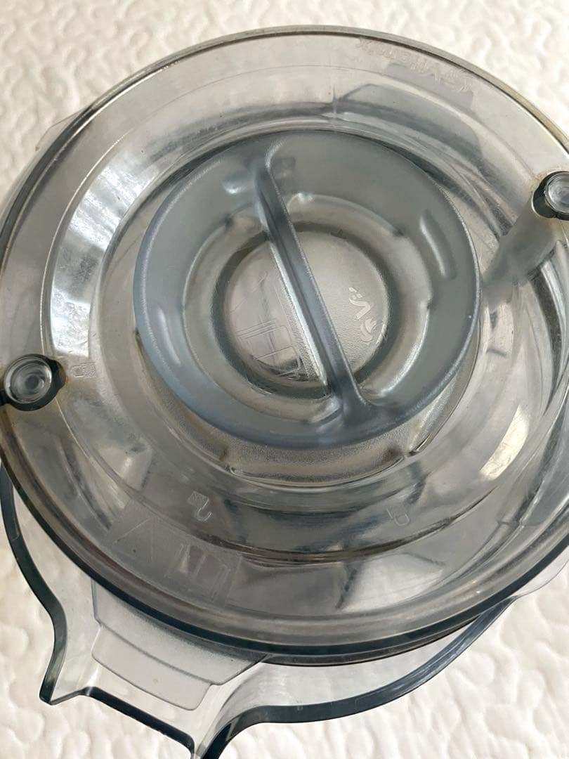 Vitamix 赤 ブレンダー 10段階設定 付属品あり