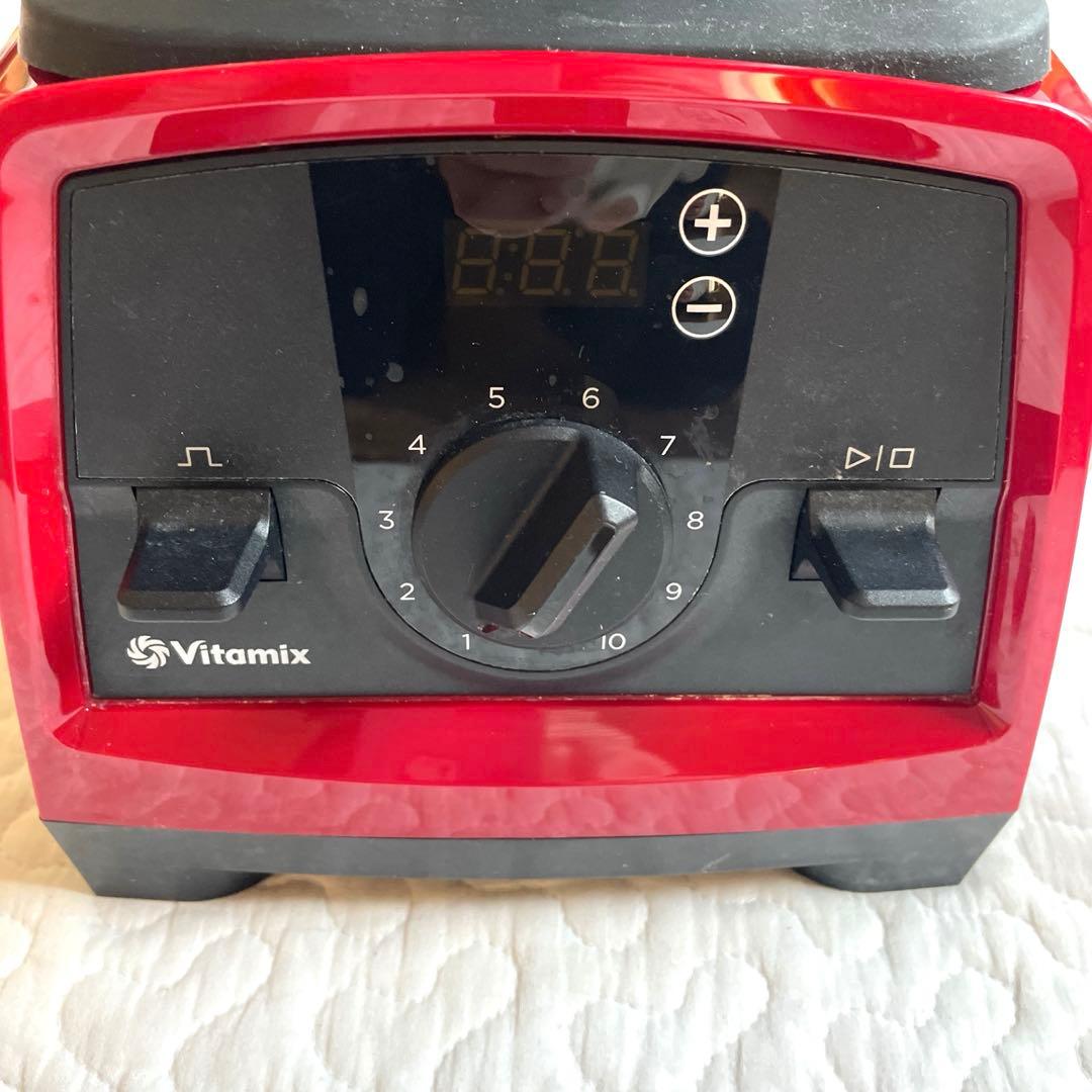 Vitamix 赤 ブレンダー 10段階設定 付属品あり