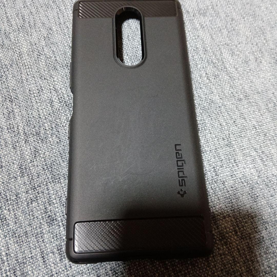 SONY XPERIA スマートフォン本体 Spigenケース付き
