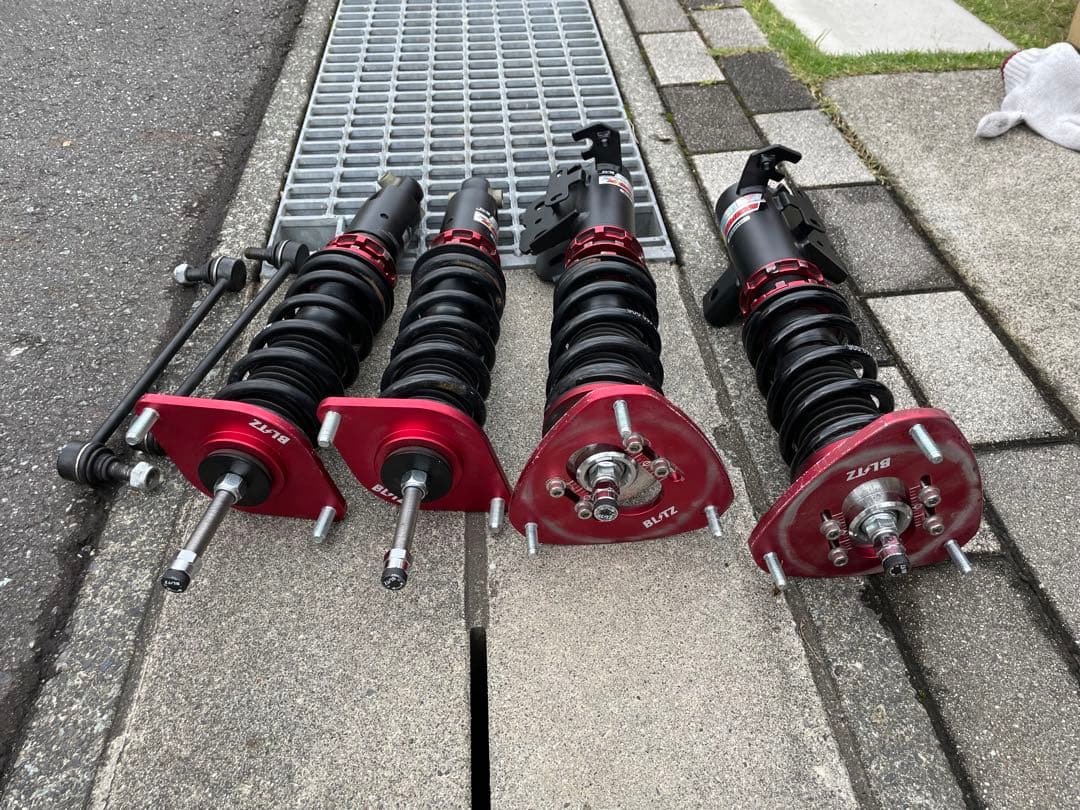 5000km 1年未満 86 Blitz ZZ-R 車高調