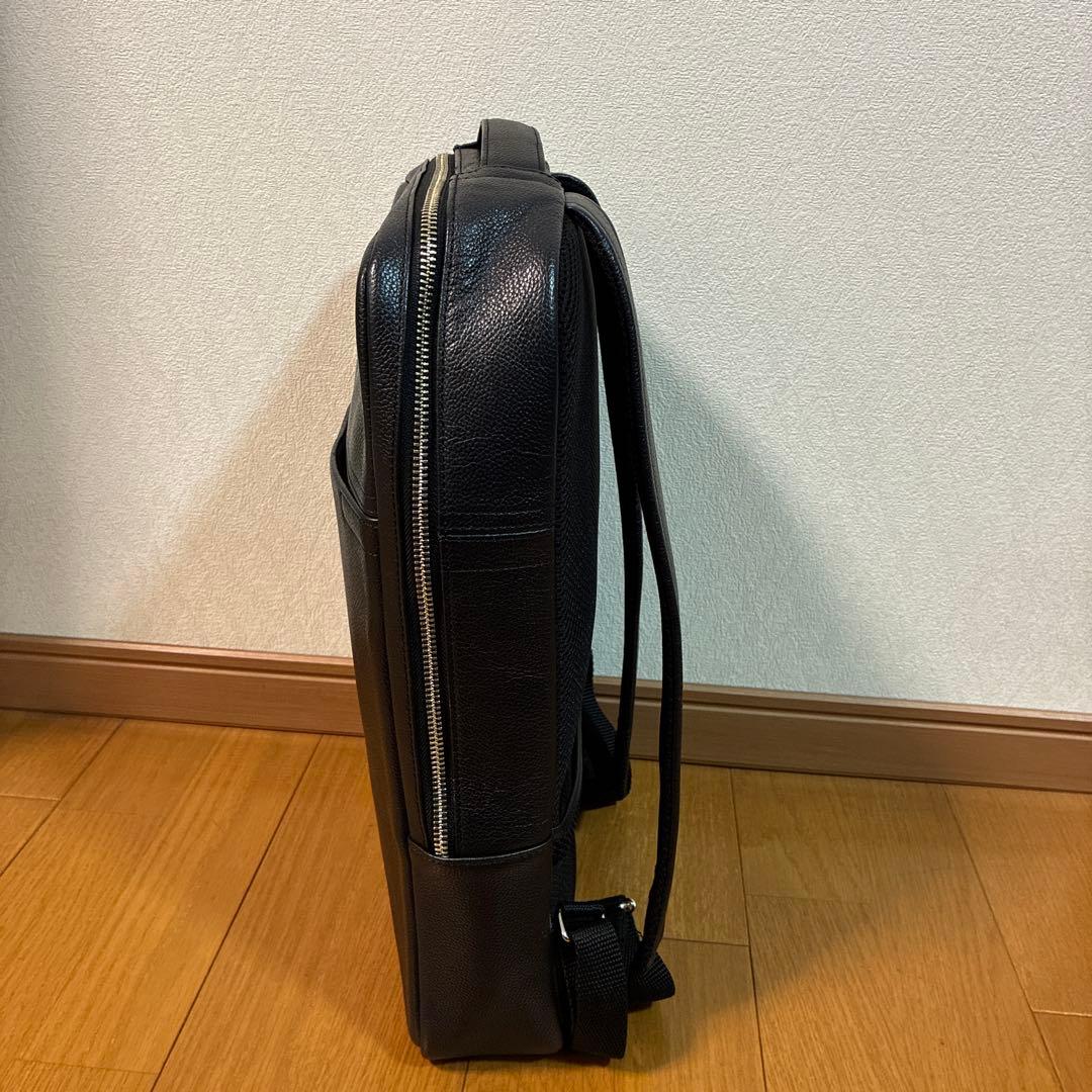 ＬIＢスリムバックパック/カラー：ホールブラック